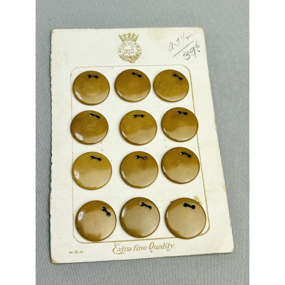 Plus Ultra Cafe Latte Brown Plastic Buttons Set Of 12 On Card READ